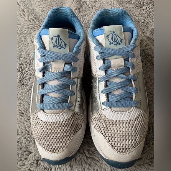 Nike Kid Boy Size 6.5Y Ja 1 GS Blue and Gray Sneakers Running Shoes Activewear - Picture 3 of 9